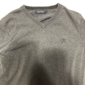 Nautica Gray V Neck Light Sweater - Men’s Small